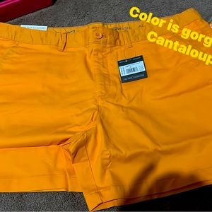 Eddie Bauer Legend Wash Stretch Boyfriend Mid-Rise 5” Short